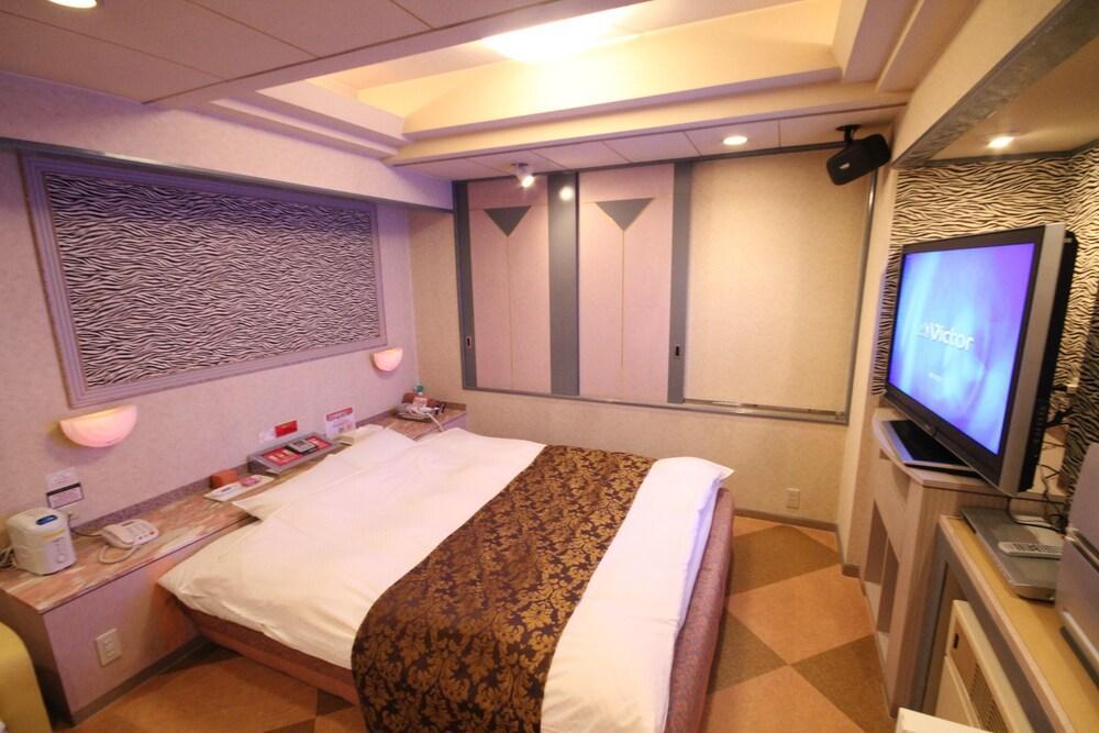 הימאג'י Hotel Dressy (Adults Only) מראה חיצוני תמונה