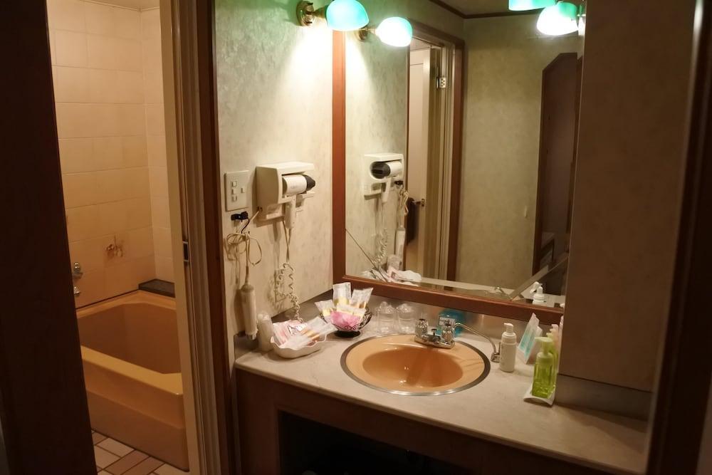 הימאג'י Hotel Dressy (Adults Only) מראה חיצוני תמונה
